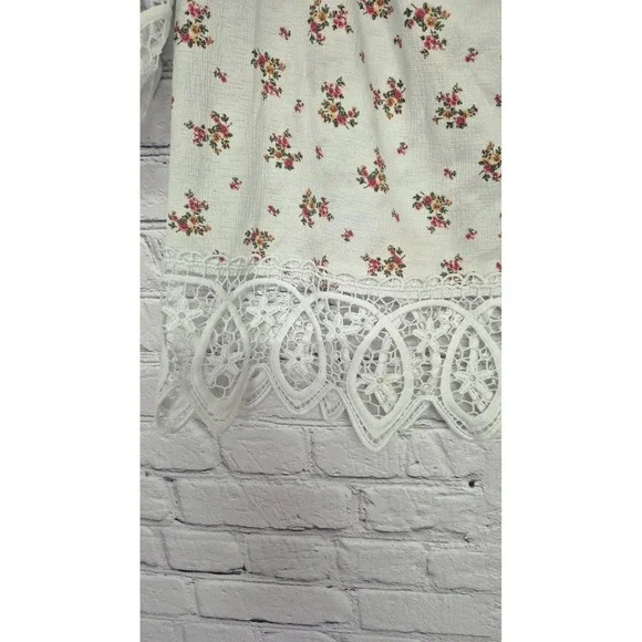 Love J Cottagecore Floral Lace Trim Fairy Peasant Top Medium Romantic Boho - Picture 10 of 11